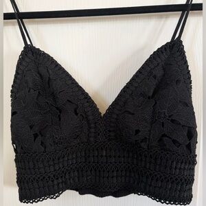 Fashion Nova Boho Lined Crochet Crop Top/Bralette w/Adjustable Straps.  Size M